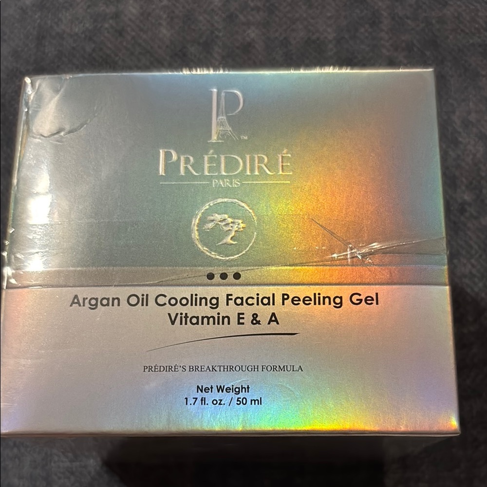 Argan Oil Cooling Facial Peeling Gel Vitamin E & A BNIB/SEALED